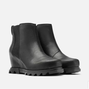 Sorel Joan of Artic Wedge III Chelsea boot winter waterproof 8.5 8 1/2 black